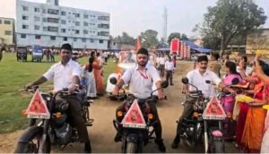 आसनसोल के नियामतपुर में RSS का रोड शो, 100 से अधिक स्वयंसेवकों ने लिया हिस्सा