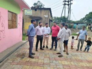धनबाद में आंगनबाड़ी केंद्रों का निरीक्षण, बच्चों की सुविधाएं बेहतर करने के निर्देश
