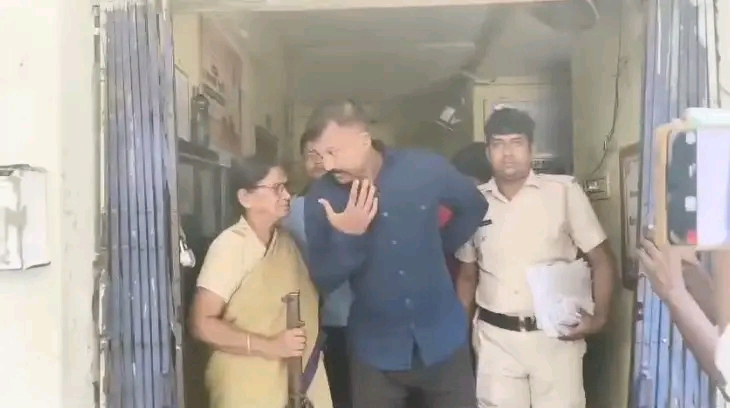 सेना का फर्जी लेफ्टिनेंट कर्नल बनकर ठगी का आरोप, मुर्शिदाबाद से आरोपी गिरफ्ता