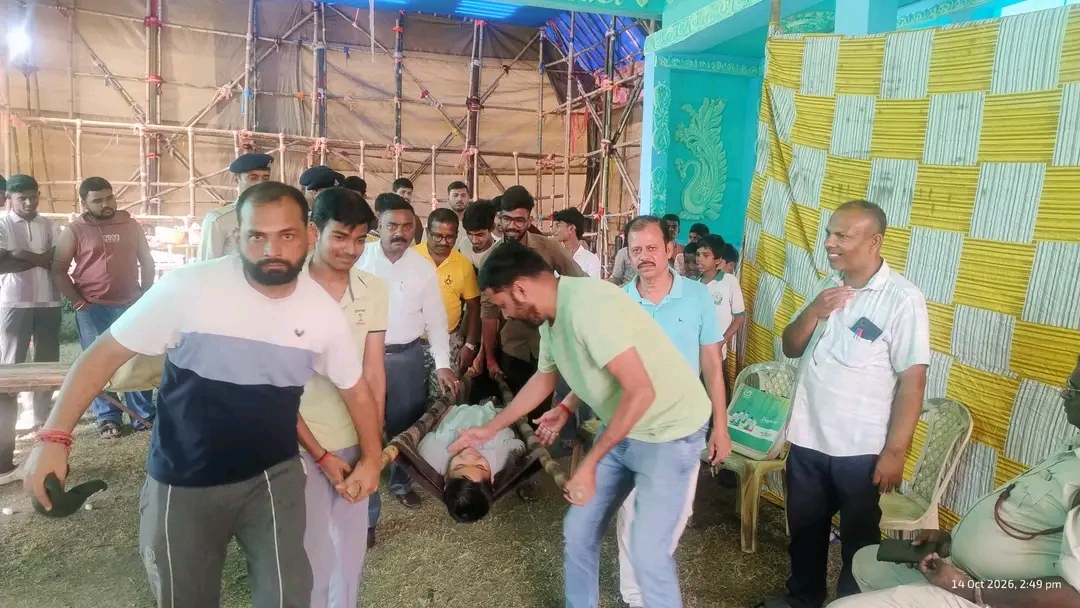 बोकारो: दुर्गापूजा पंडाल में मॉक ड्रिल, वॉलंटियर्स को सिखाए गए आग से बचाव के तरीके