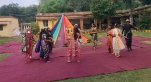 पुटकी के ISL स्कूल में डांडिया उत्सव, छात्राओं ने गरबा नृत्य से बांधा समां