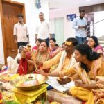 नवरात्रि के छठे दिन सांसद चंद्र प्रकाश चौधरी ने परिवार के साथ की मां कात्यायनी की पूजा-अर्चना