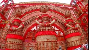 गोविंदपुर में ‘सोनार बांग्ला माटिर टाने’ थीम पर सजा भव्य दुर्गा पूजा पंडाल, थाना प्रभारी ने किया उद्घाटन