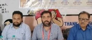 रांची के मोरहाबादी मैदान में दशहरे की भव्य तैयारी, 70 फीट के रावण का होगा दहन