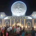 धनबाद: भूली E ब्लॉक में 25 पैसे के सिक्के की थीम पर बना अनोखा दुर्गा पूजा पंडाल