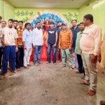 सिंदरी: डोमगढ़ के दुर्गा पूजा पंडालों में पहुंचे विधायक चंद्रदेव महतो, मां दुर्गा का लिया आशीर्वाद