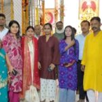 झरिया विधायक रागिनी सिंह ने विभिन्न दुर्गा पूजा पंडालों में किए मां दुर्गा के दर्शन