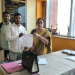 धनबाद: BBMKU में PhD नामांकन शुरू कराने की मांग, NSUI ने DSW को सौंपा ज्ञापन