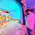 सिंदरी: कुशबेड़ियाँ में भक्ति जागरण कार्यक्रम में शामिल हुए विधायक चंद्रदेव महतो