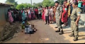 धनबाद में जमीन विवाद में भतीजे की हत्या, आरोपियों की गिरफ्तारी की मांग पर अड़े ग्रामीण