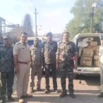 झरिया में कथित नकली शराब फैक्ट्री का भंडाफोड़, भारी मात्रा में सामग्री जब्त