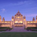 धनबाद के भूली बी ब्लॉक में राजस्थान के 1100 साल पुराने किले की तर्ज पर बन रहा भव्य दुर्गा पूजा पंडाल