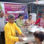 भूली के श्याम नगर में नेताजी सुभाष चंद्र बोस समिति ने किया भोग-प्रसाद वितरण