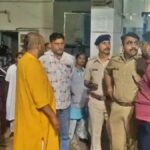सरायकेला में वेज रोल के ऑर्डर पर विवाद, चाकूबाजी में युवक की मौत; तीन घायल