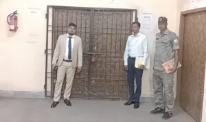 धनबाद: उपायुक्त आदित्य रंजन ने ईवीएम वेयरहाउस का किया निरीक्षण