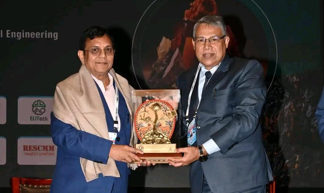 IIT-ISM धनबाद में क्रिटिकल मिनरल्स और रेयर अर्थ्स पर राष्ट्रीय संगोष्ठी शुरू